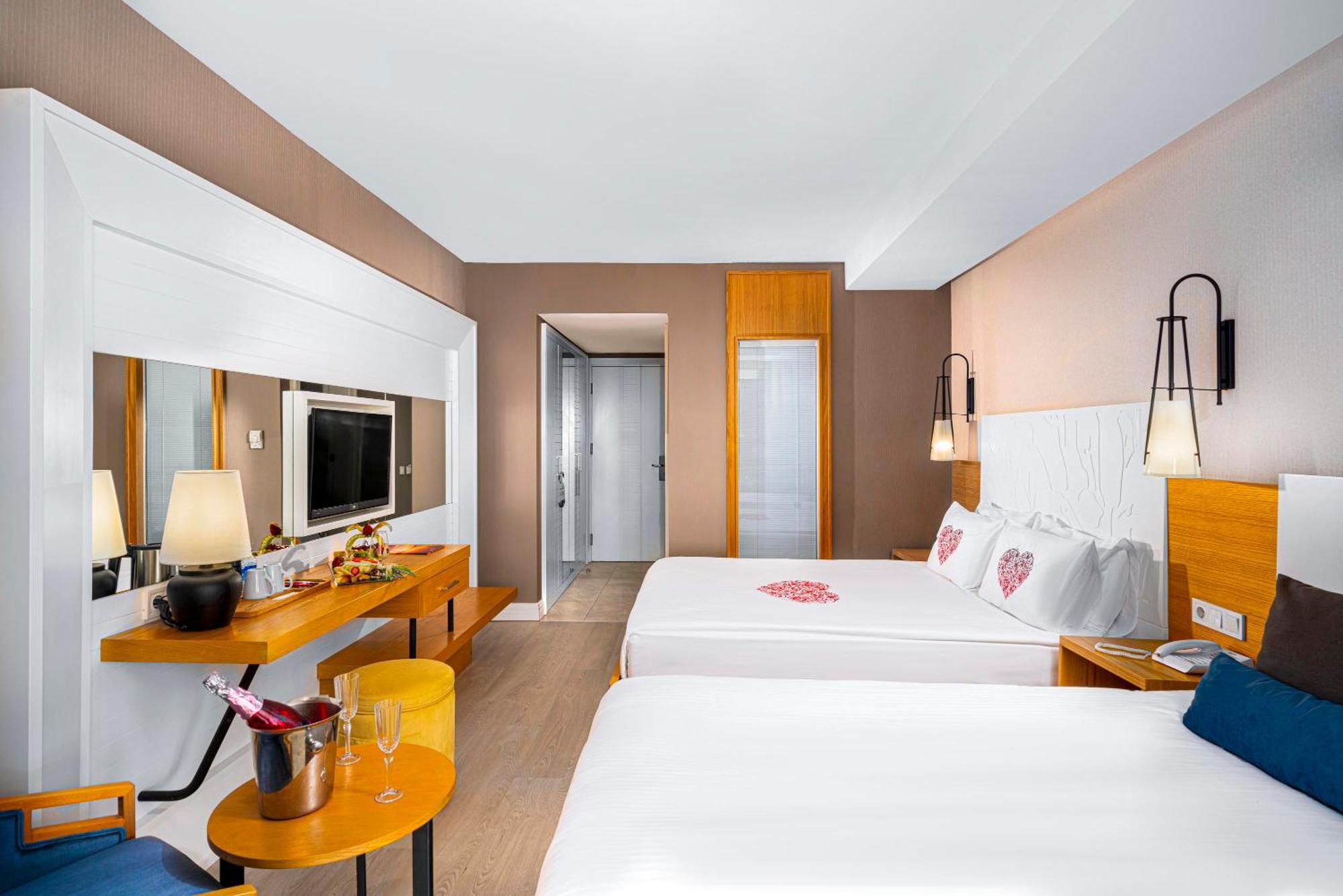Standard Double Room,1687473738:JPEG